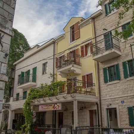 Apartmani Skver Sanja Herceg Novi Extérieur photo