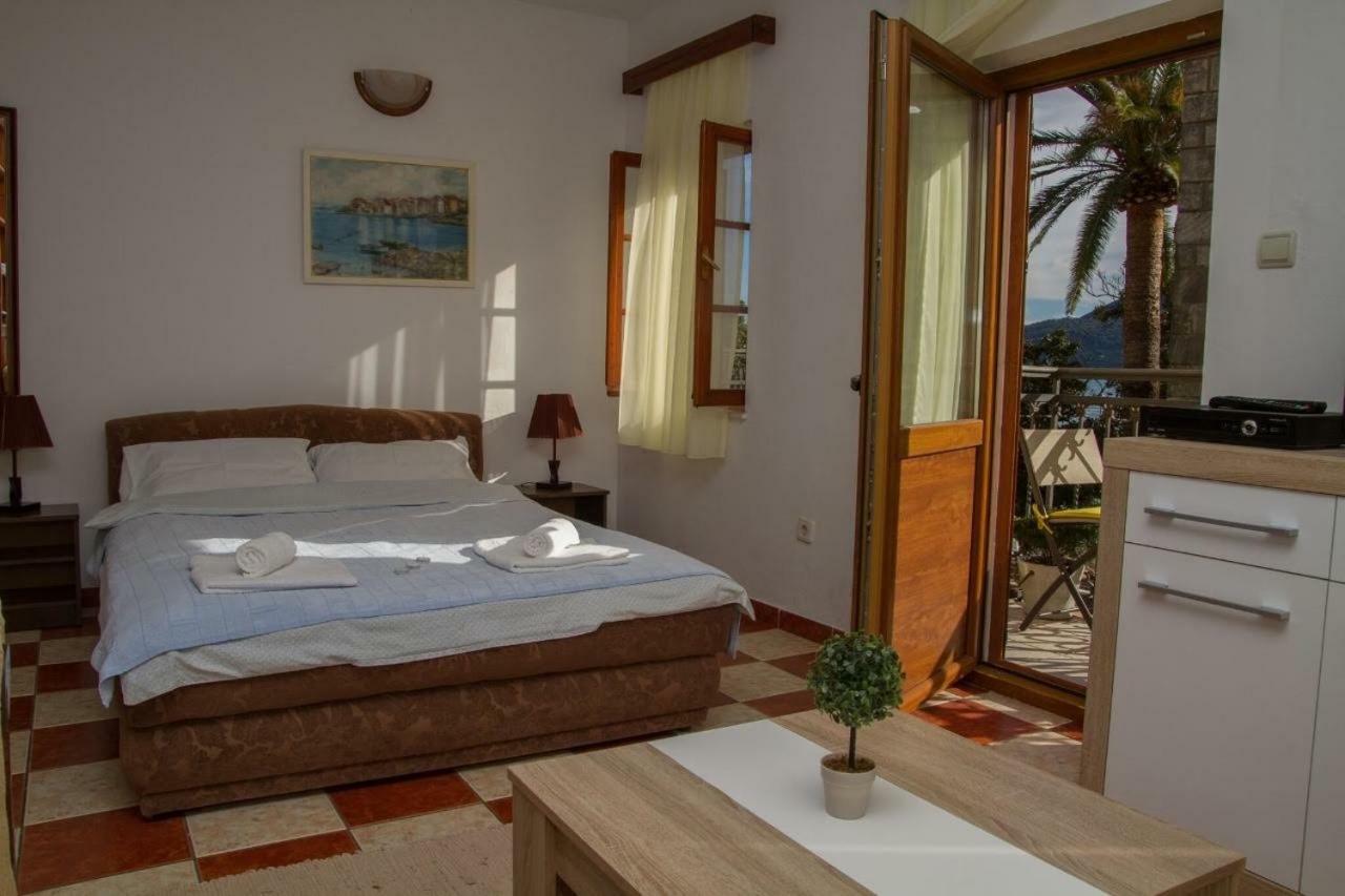 Apartmani Skver Sanja Herceg Novi Extérieur photo