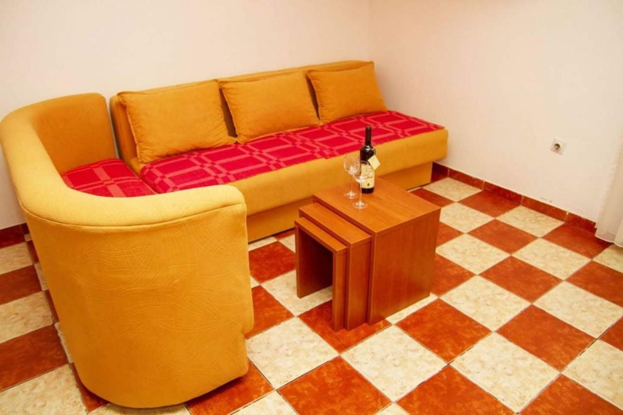 Apartmani Skver Sanja Herceg Novi Extérieur photo
