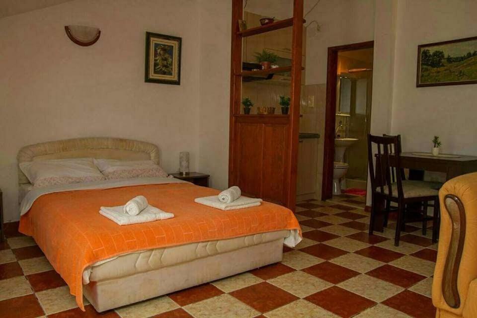 Apartmani Skver Sanja Herceg Novi Extérieur photo
